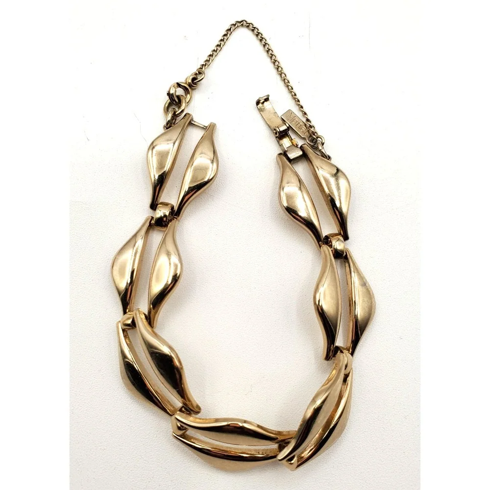 Monet vintage gold